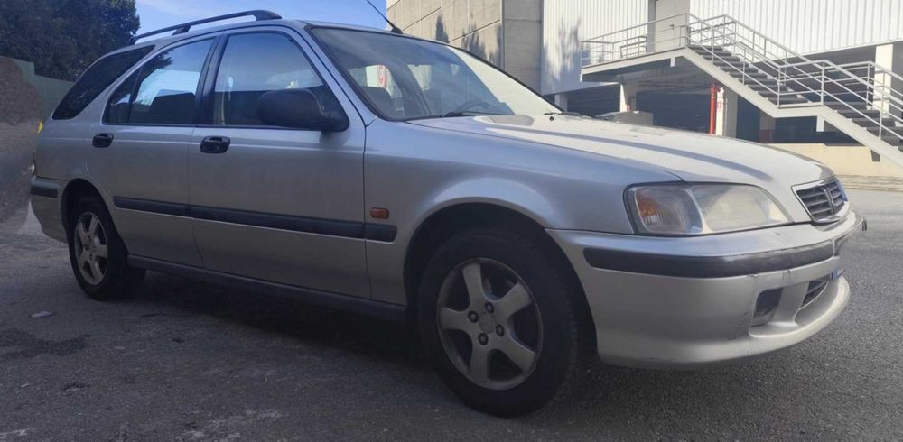 Honda Civic aerodeck 1.4 is