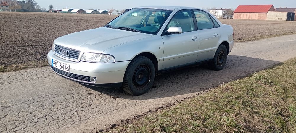 Audi a4 b5 1.6 Lift klima