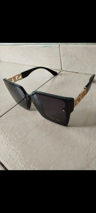 Ócolus pretos: poder e charme em um só acessório