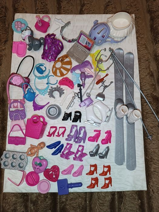 Kinder Surprise - кольца, браслеты, аксессуары для кукол