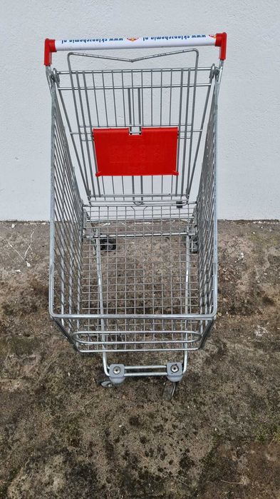 Wózki sklepowe  70l  sprzedam