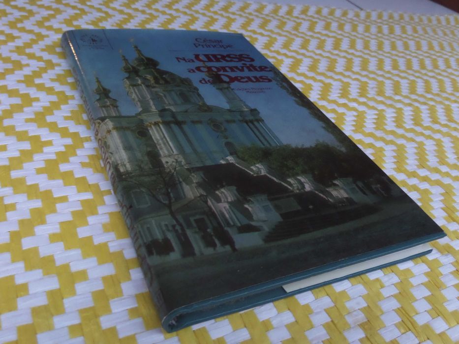 NA URSS A CONVITE DE DEUS
César Principe
Edições Progresso