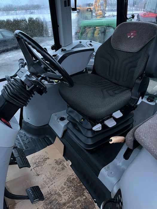 Massey Ferguson 7465