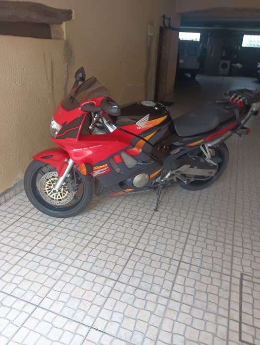 Honda CBR 600 para venda