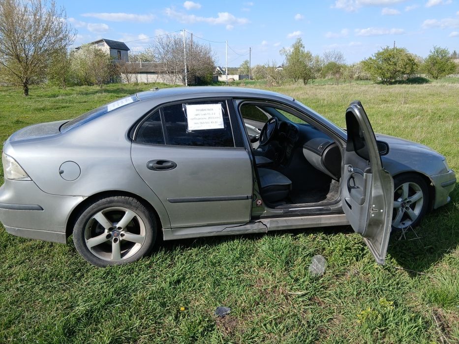 Продам автомобіль Saab 93 2003 року