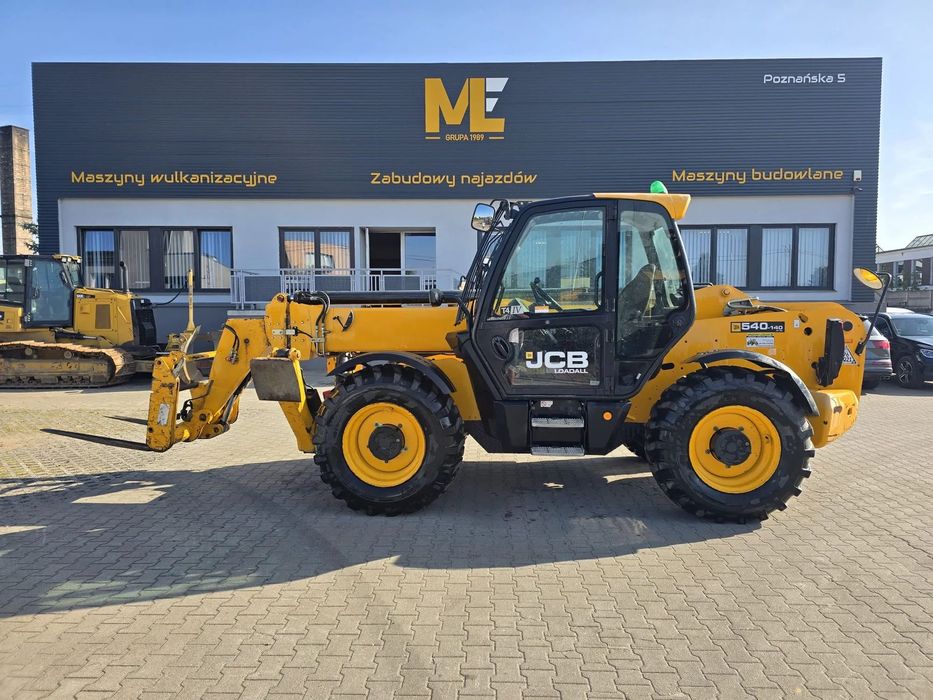 JCB 540-140  Ładowarka teleskopowa JCB 540-140 rok 2017 + widły