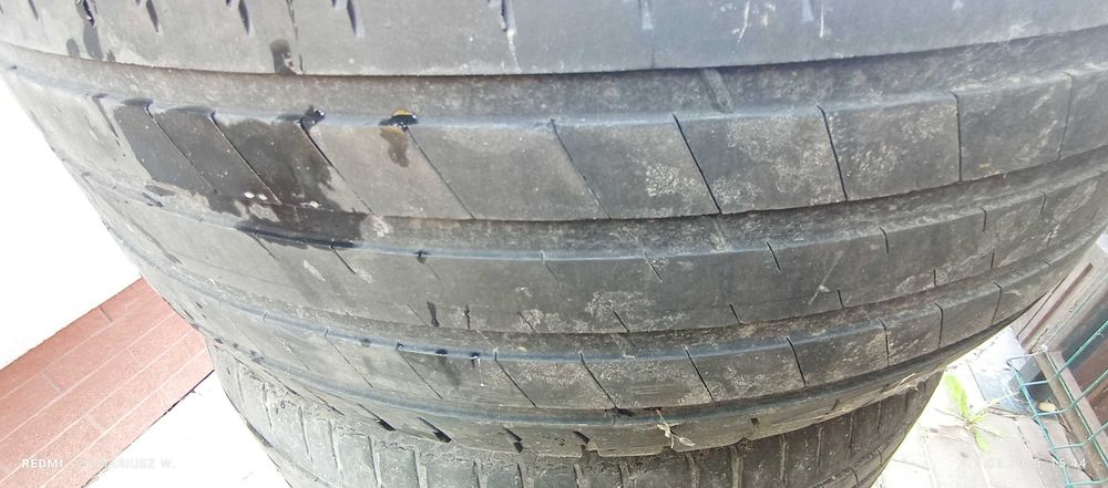 kpl. opon 235/55 R19