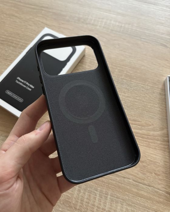 Чохол Apple TechWoven Case MagSafe з кнопкою + Animation iPhone 17 Pro | 17 Pro Max