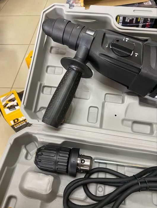 Martelos elétricos NOVOS, Entrego