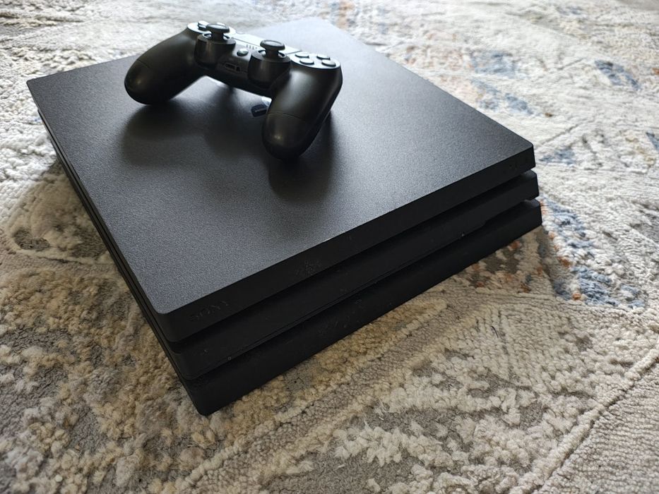 PRO 4 playstation 1TB ! Soft 8.03!