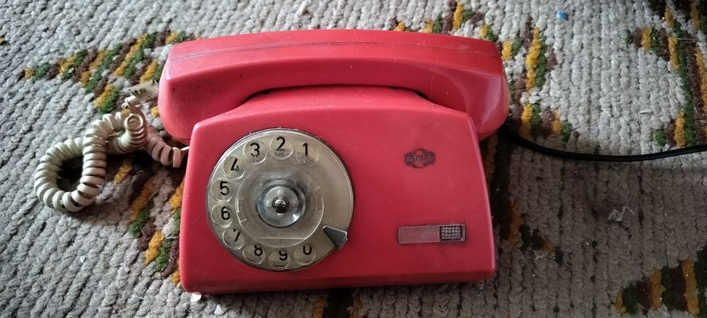 Продам телефоны дисковые и кнопочный Panasonic