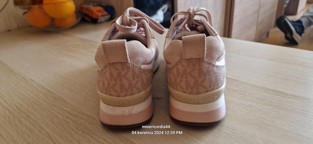 Sneakersy Michael Kors 36