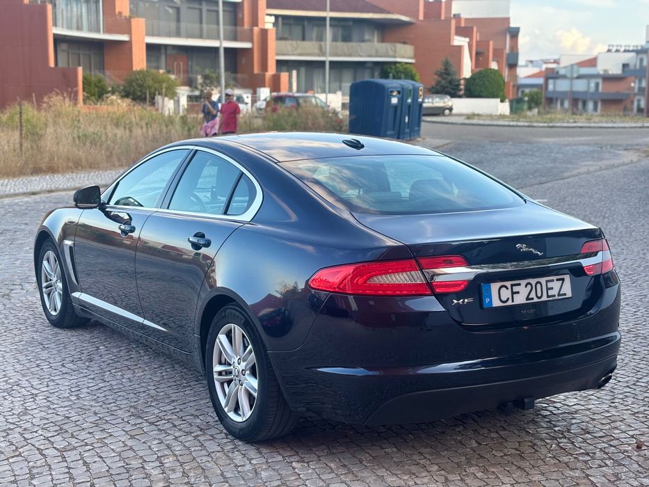 Jaguar XF — fotografia 4