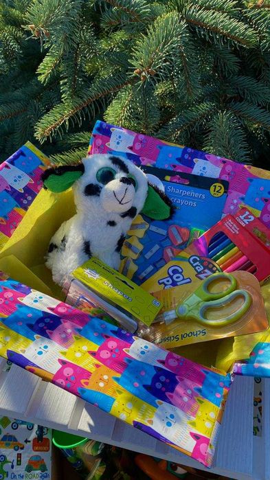 Подарункові бокси подарунок сюрприз