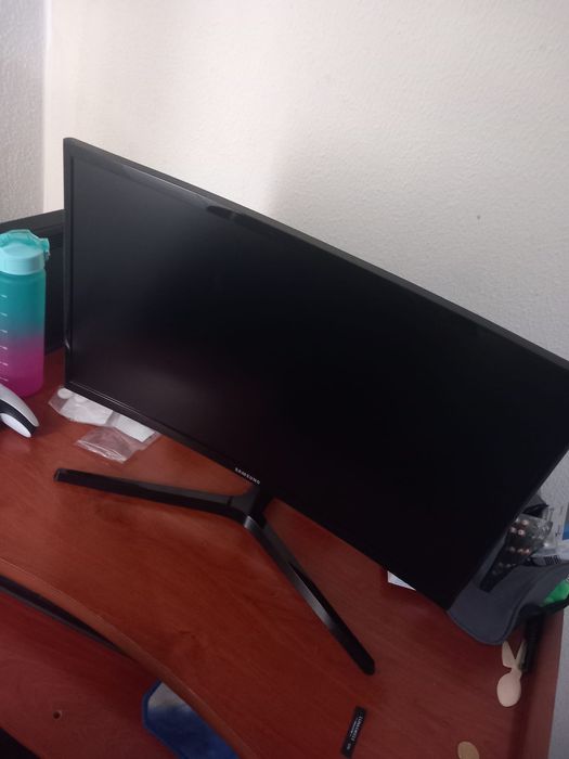 Monitor curvo Samsung