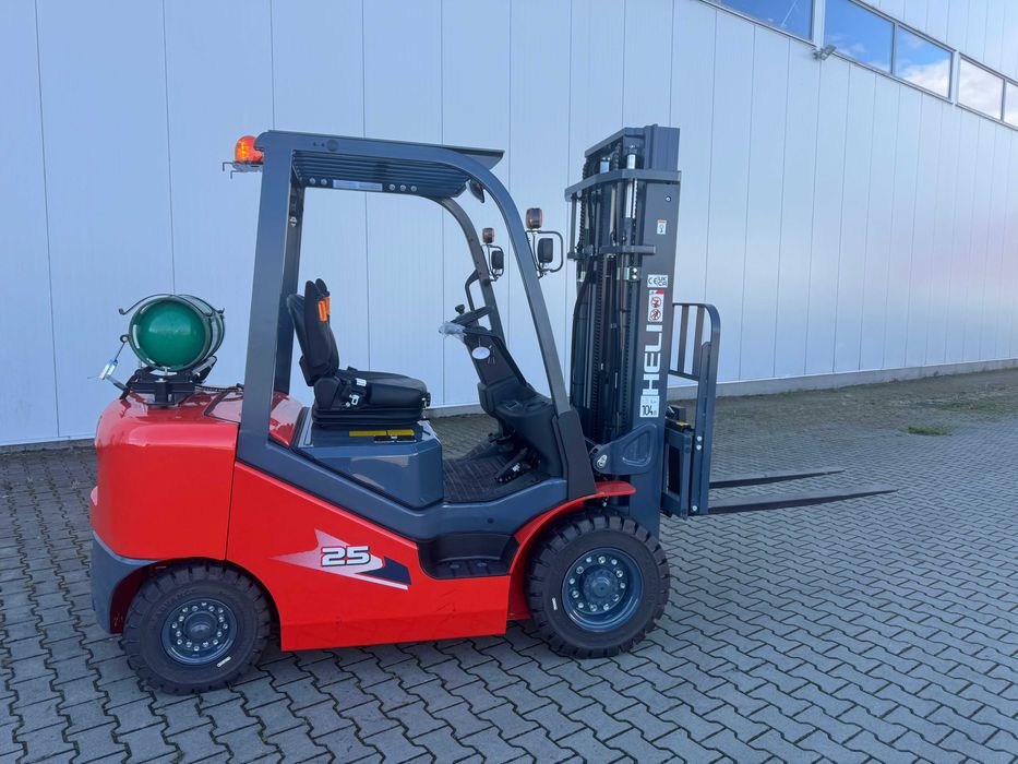 Wózek Widłowy Heli CPYD25-KU1H 2,5T Maszt 3,3 Duplex 2025-06
