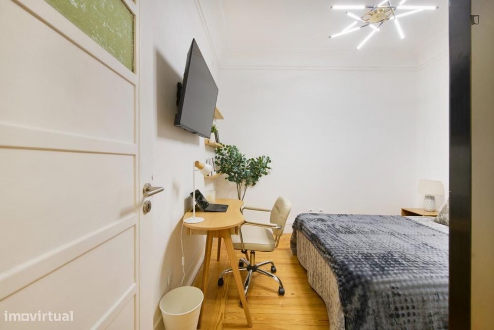 Quarto - localizado em Alameda Lisbon