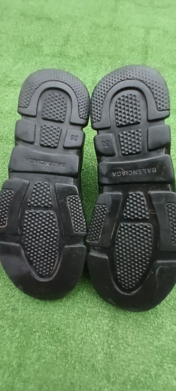 Balenciaga speed trailer sale