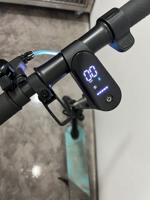 Trotinete elétrica 100€  Com acessórios 150€
