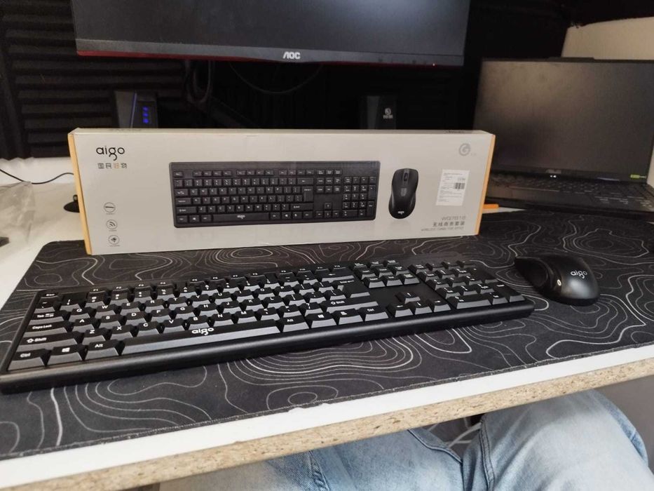 Zestaw bezprzewodowy Aigo WQ7616 — klawiatura + mysz
