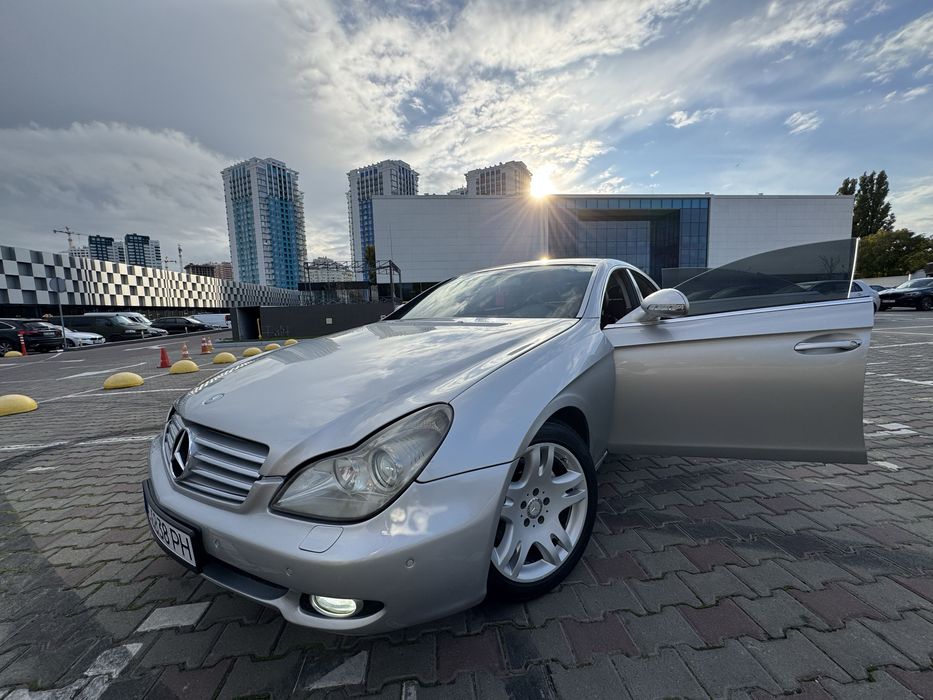 Продам Mercedes-Benz CLS-320 дизель