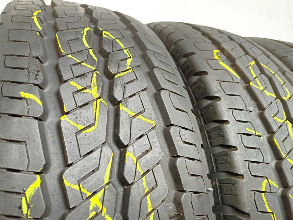 Continental VancoCamper 215/70/15C 2022rok 2*9,6mm 2*9,3mm (4846)