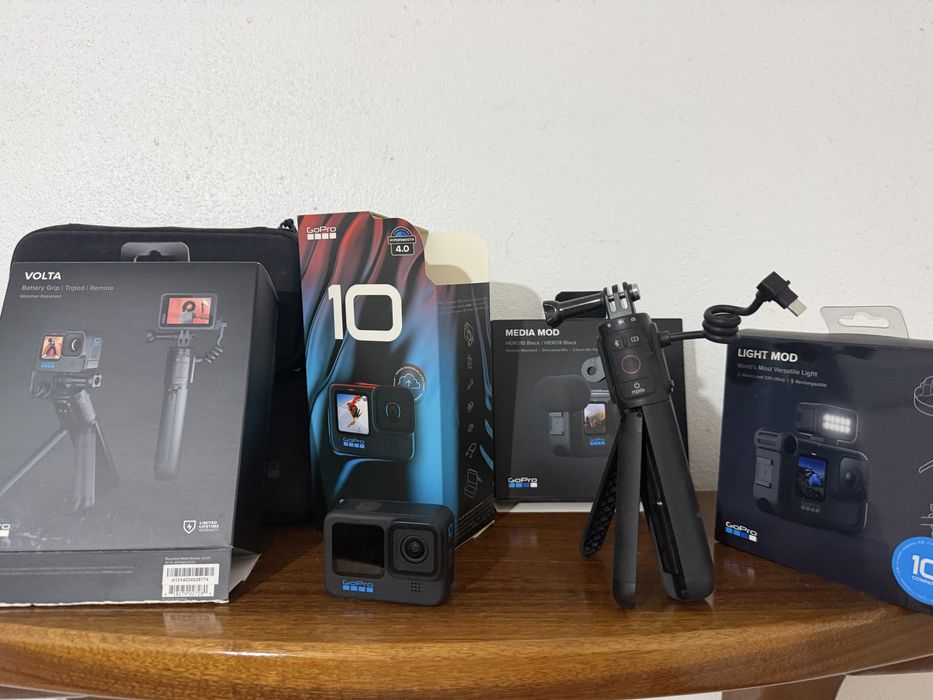 Go Pro Hero 10 com acessórios