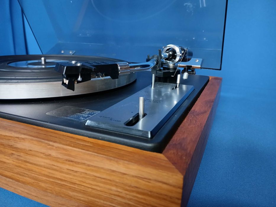 giradiscos SANSUI FR 1080