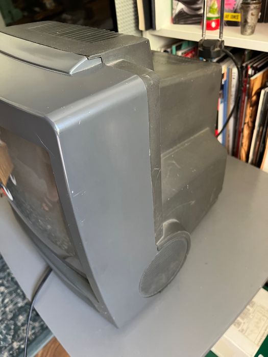 Telewizor Phillips CRT 14" Retro Granie Pegasus Atari Commodore VHS