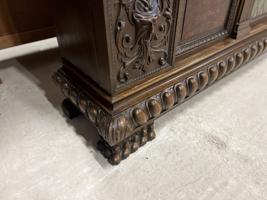 Антикварна шафа. Німеччина. 1920-ті роки.