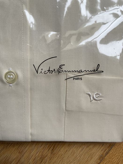 2 Camisas de homem Victor Emmanuel (NOVA)
