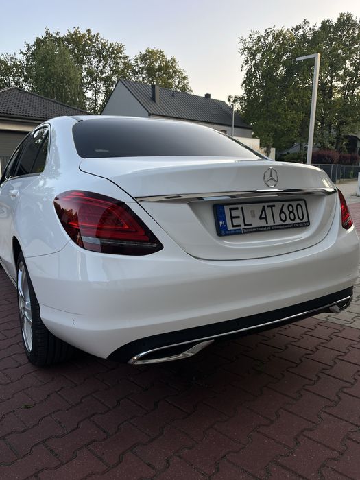 Auto do ślubu Mercedes C klasa