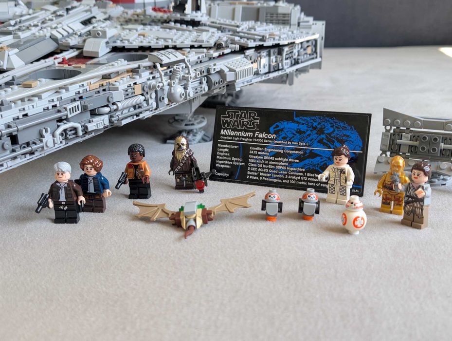 Klocki Star Wars millenium falcon 75192 + figurki 7541 elementów