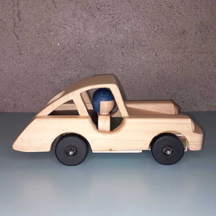 Brinquedos de madeira