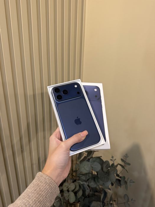 Used IPHONE 17 Pro Max 512 Deep Blue Neverlock Дорошенка,28 IGrand