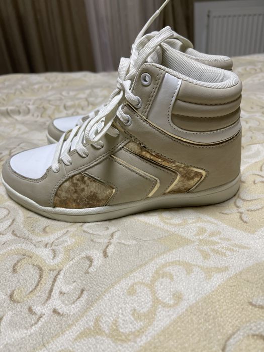 Хайтопы  кроссовки для девочек