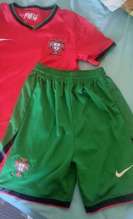 Equipamento Portugal tam S