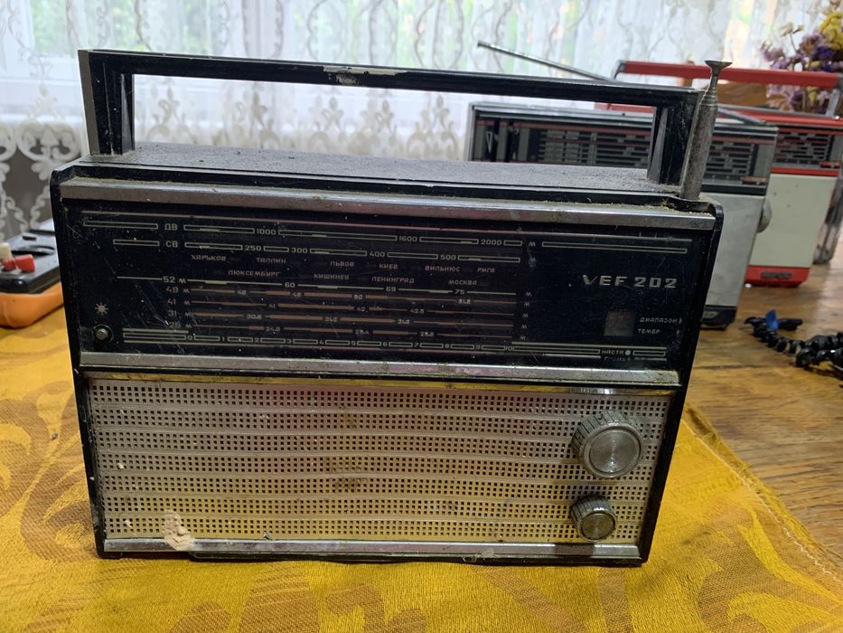 радіоприймач радиоприемник