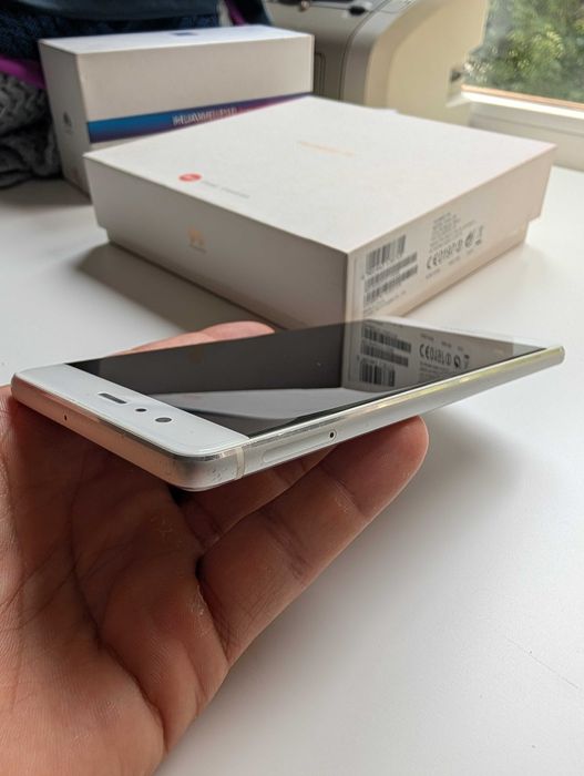 Huawei P9 - mystic silver