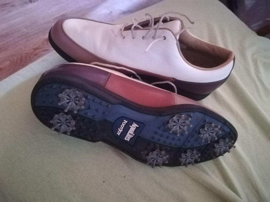 Buty do golfa w bardzo dobrym stanie