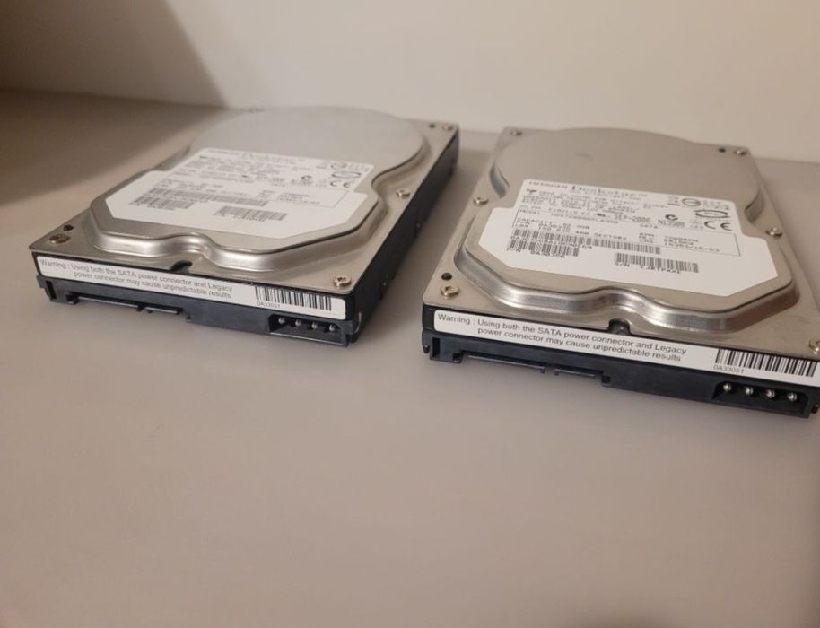 Dyski twarde Hitahi 80GB 2szt