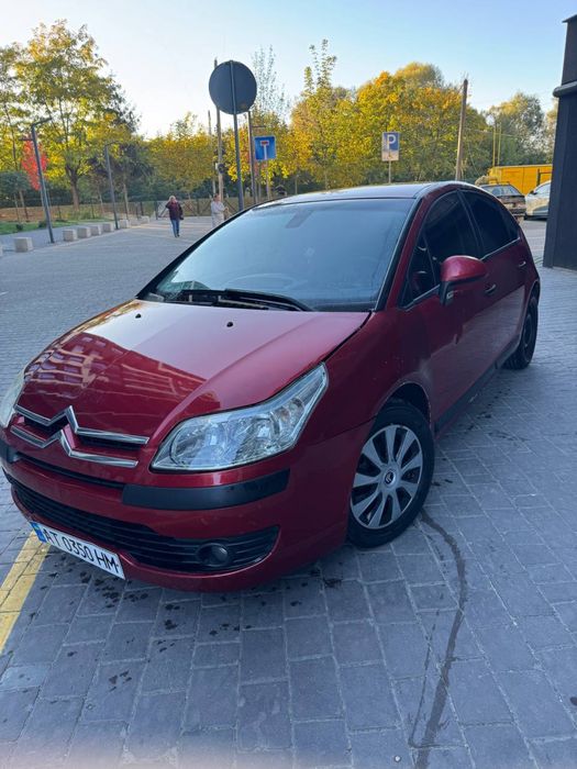 Продам власне авто Citroen c4.