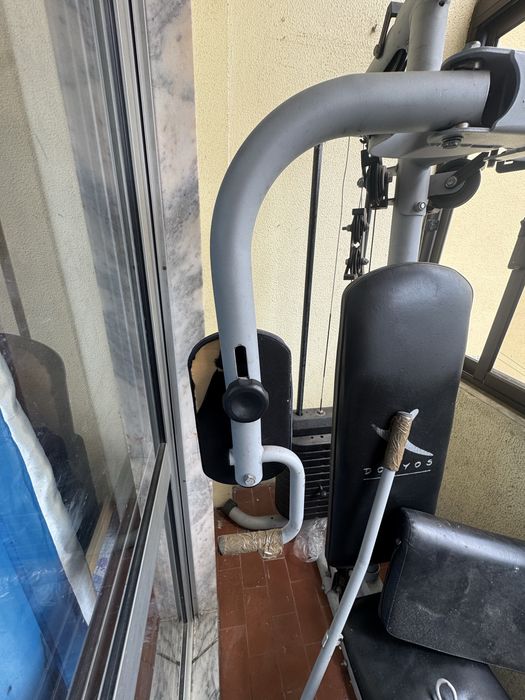Maquina musculação