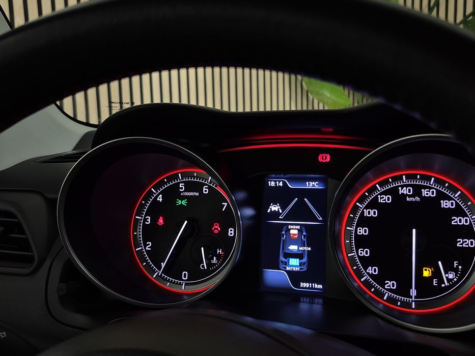 Suzuki Swift 1.2 MHEV - 39.000KM - 2022 | GARANTIA | NACIONAL