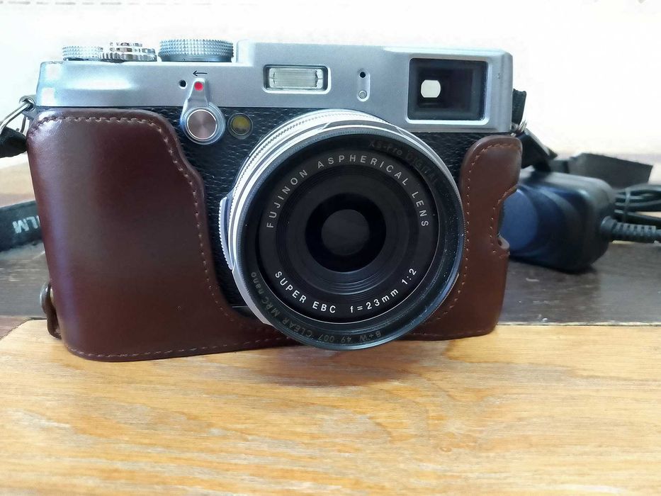 Fujifilm X100S - Câmara Digital de Culto