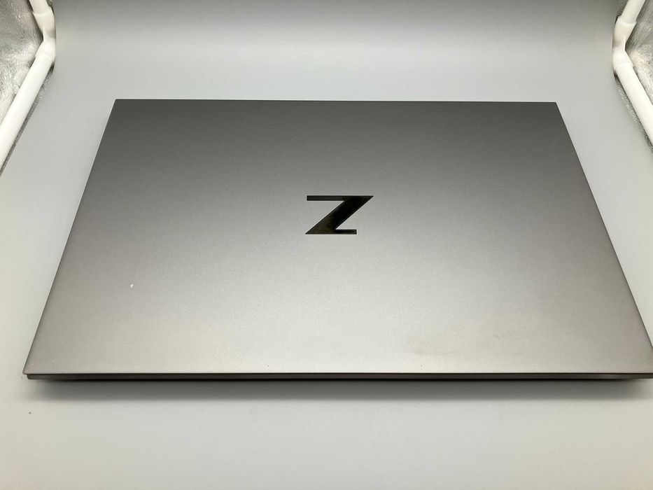 Ноутбук HP ZBook Studio G7 i9-10885H Quadro T2000 Win11 + подарунок