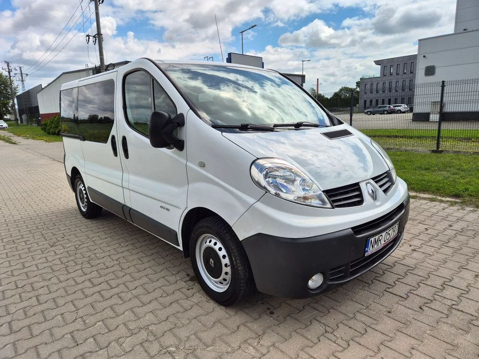 Renault Trafic Trafic | 2.0 Diesel | 3-osobowy | Mały przebieg | Idealny do firmy