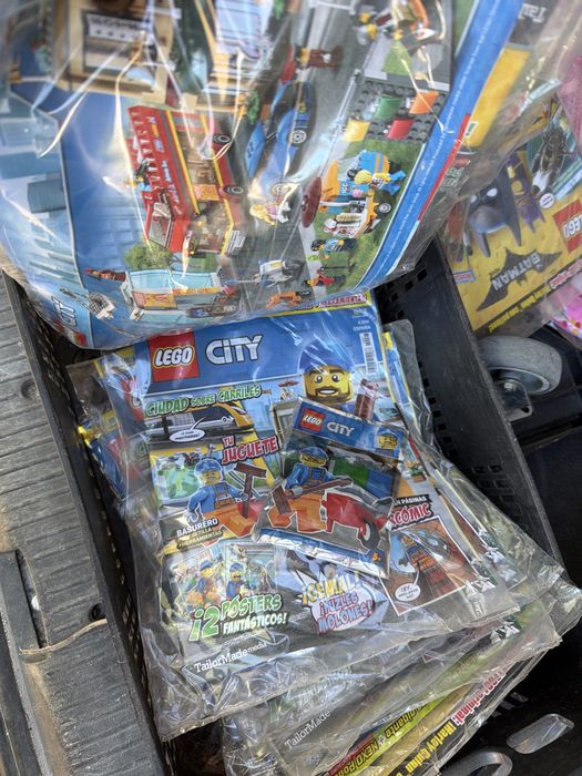 Lego variado bonecos