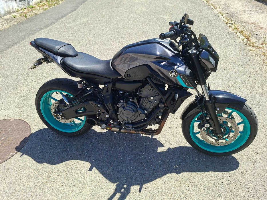 Vendo Yamaha MT-07 - 2024