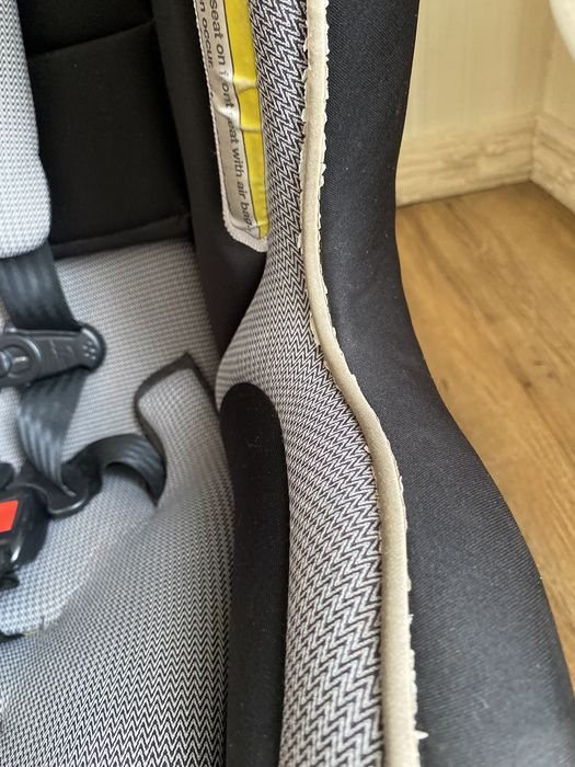 Автокрісло Chicco Чико Nextfit